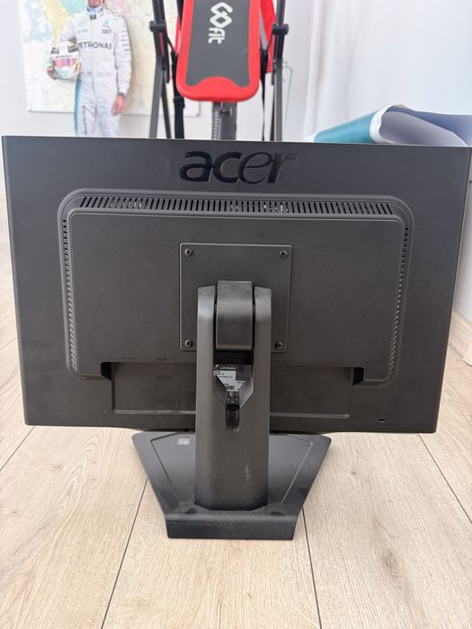 Монитор Acer AL2223W