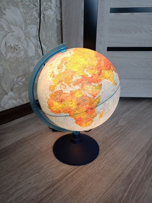 Глобус светильник