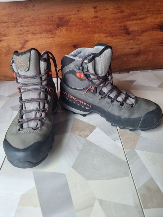 Дамски трисезонни туристически обувки, 40 номер, La Sportiva Tx5 Gtx Carbon Paprika Hiking Shoes