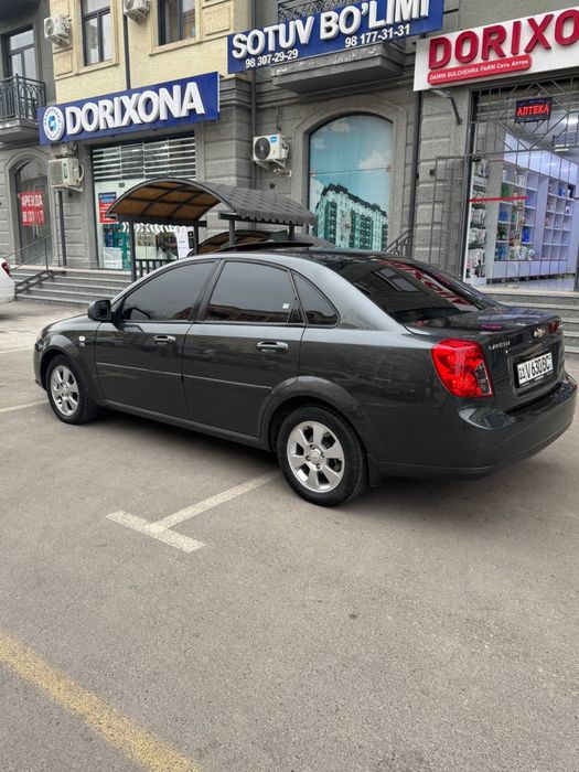 Sotiladi srocno arzon narxda