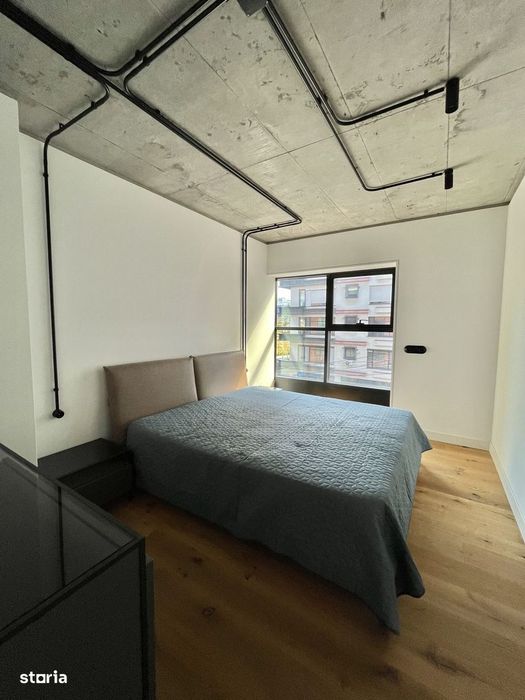 Duplex spectaculos cu 4 camere, 214 mp și terasă privată