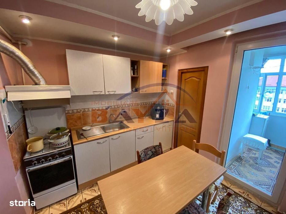 Strada Vasile Alecsandri apartament 4 camere, 93 mp utili, garaj