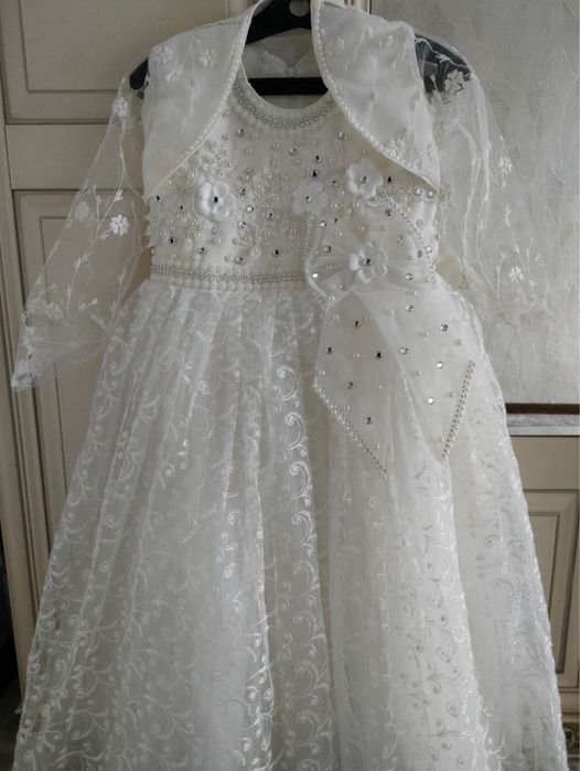 Белое платье для девочек