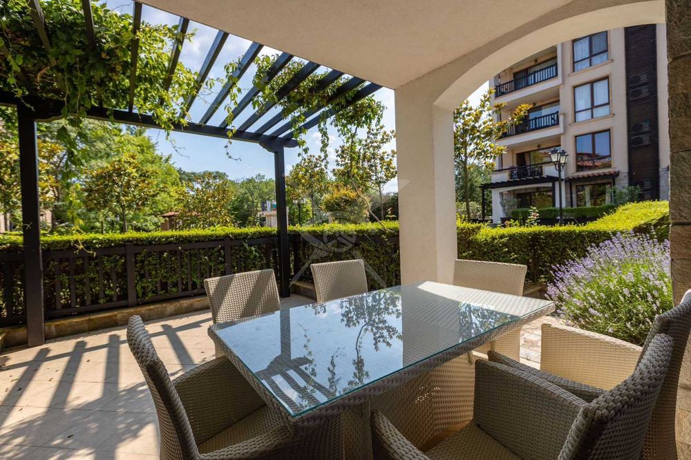 Продава се Двустаен апартамент в с. Лозенец, Област Бургас - 93 кв.м за 1652 €/кв.м - Снимка #2