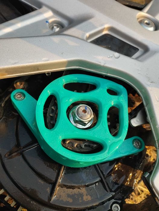 3D Принтиран Motor Cover за Surron и Talaria