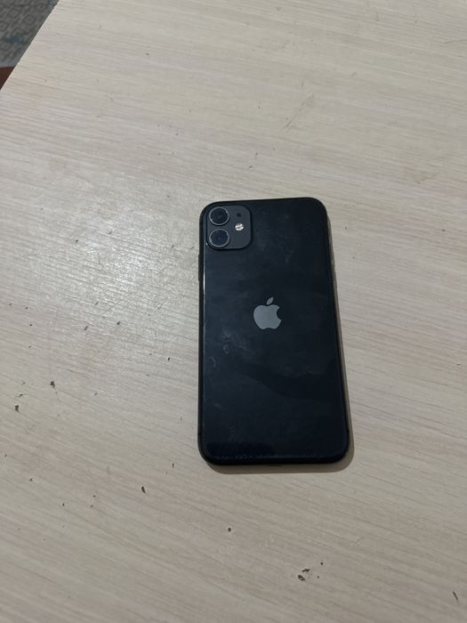 iPhone 11  128 гб
