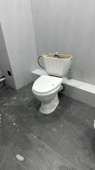 Унитаз для стройки во время ремонта