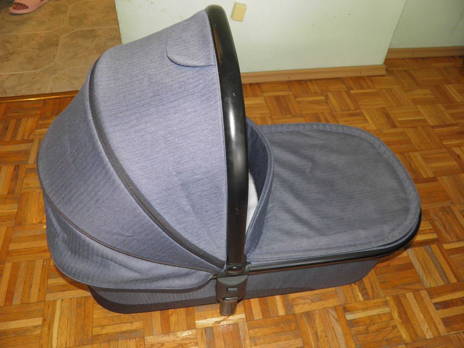 Бебешка количка MOON Nuova 3 в 1