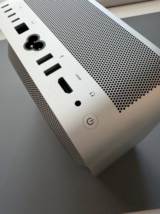 Mac Studio M1 Max