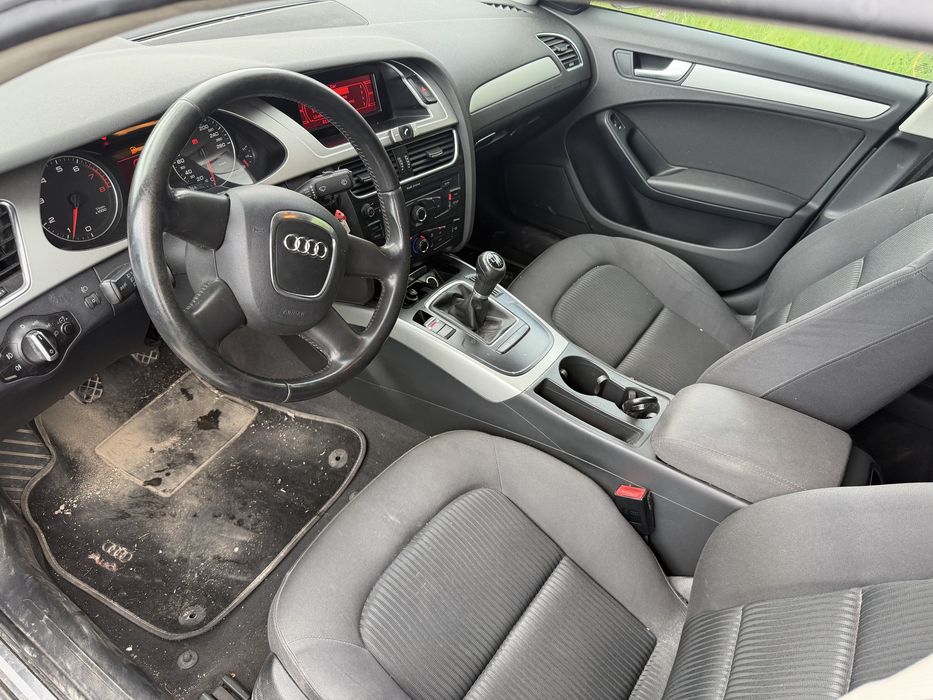Audi A4 b8 1.8tfsi на ЧАСТИ, Ауди