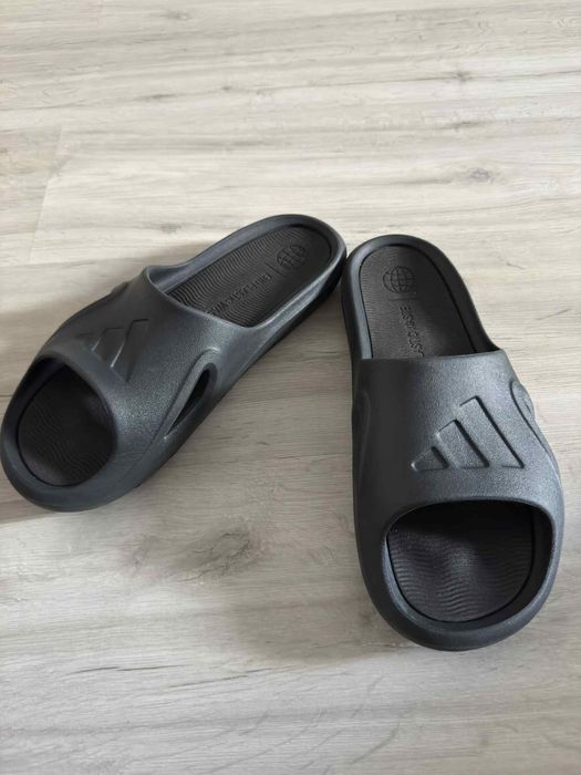 Șlapi Adidas originali