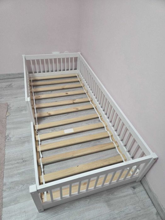 Patut Montessori cu saltea inclusa