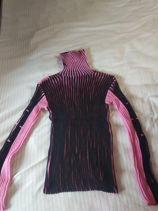 Горница блузи дрехи магазин