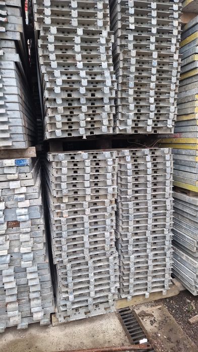 Schela 40 euro cadrul  16 euro podul