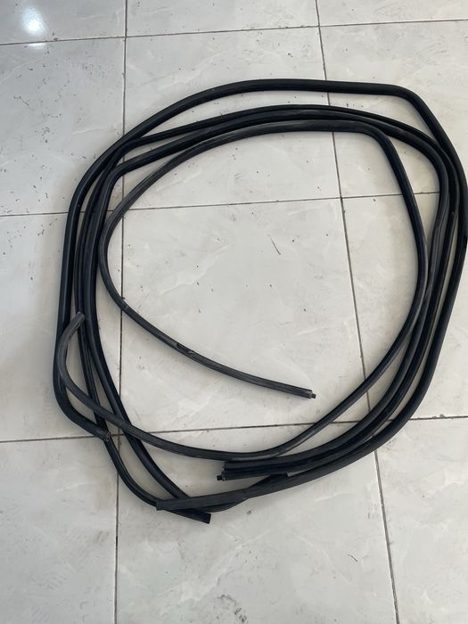 Уплотнительная резика салона бмв е39 дверная