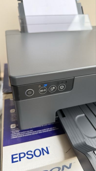 продам как новый цветный принтер Epson 8050 sotiladi