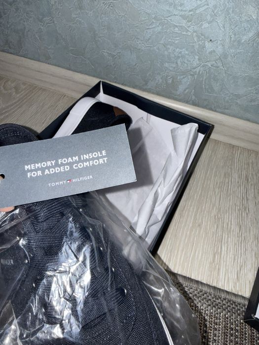 Tommy Hilfiger обувь новые