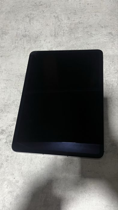 iPad Pro 11” gen 3 256 GB wi-fi + Cellular(sim)
