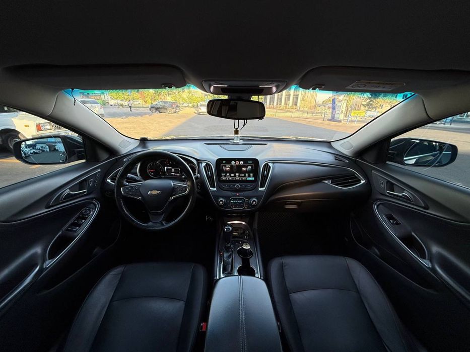 Продаётся Chevrolet Malibu 2 2.4L 2017 года