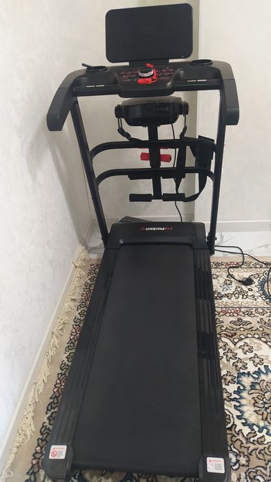 Беговая дорожка сотилади срочна