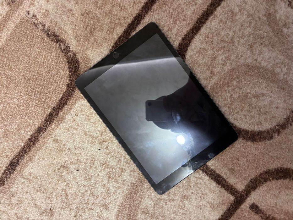 Ipad 8 9.7 inch 32GB Ios 26.3