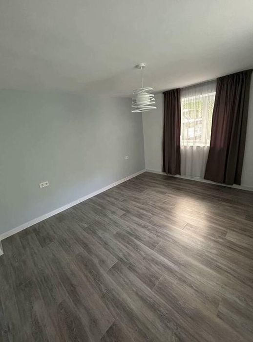 Дава се под наем Двустаен апартамент в Пловдив, Христо Смирненски - 45 кв.м за 307 € - Снимка #4