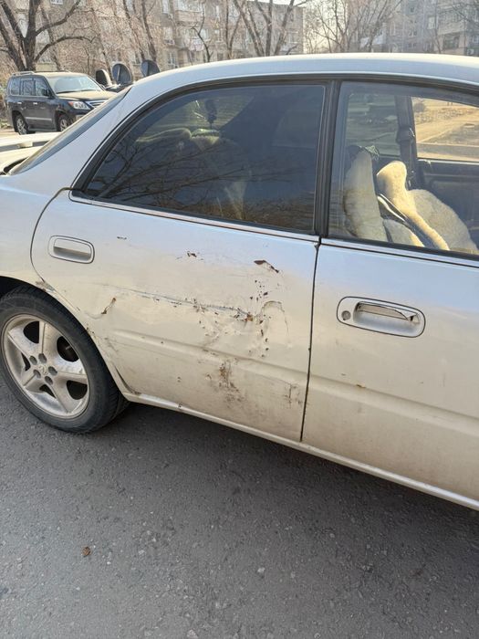 Машина тойота ed