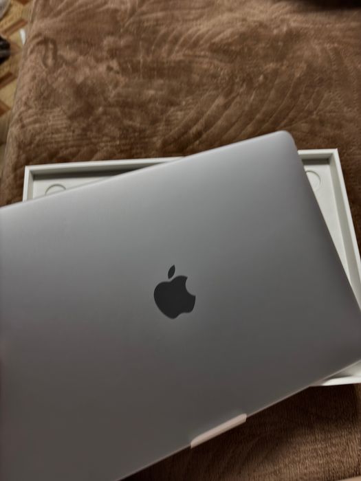 Macbook Air 13 2020