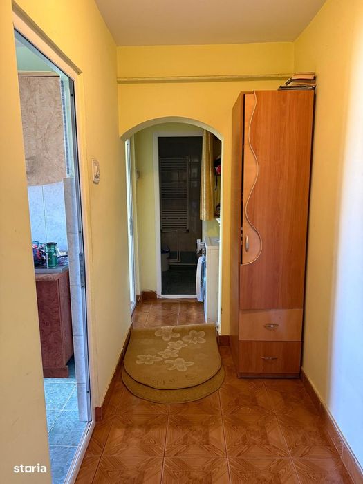 Vand apartament 3 Camere