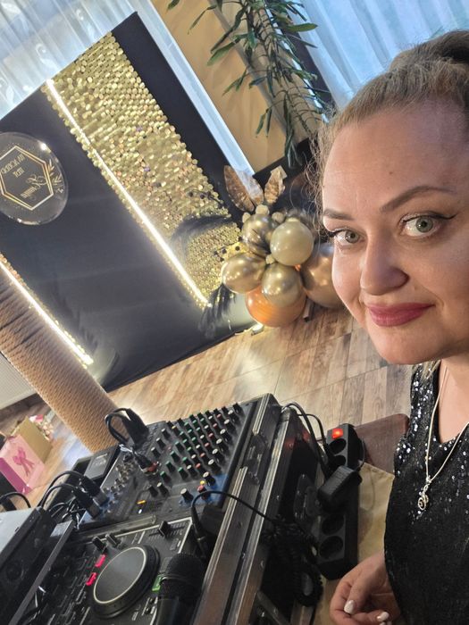 DJ + певица за Вашия банкет и фирмено парти