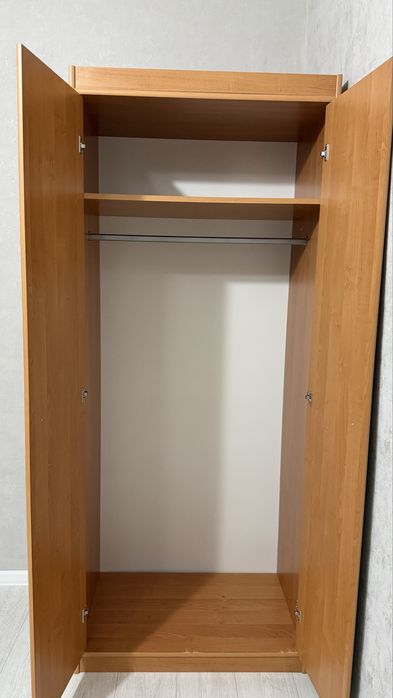 Продам шкафы за 15000