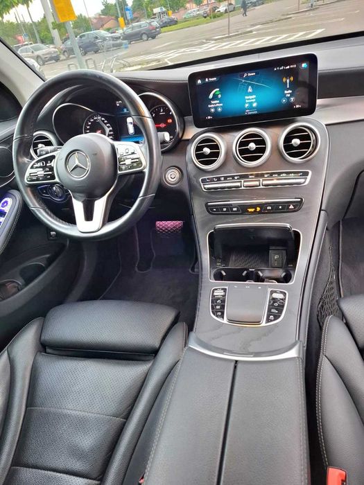 Mercedes Benz GLC 220d 4Matic 9G-TRONIC