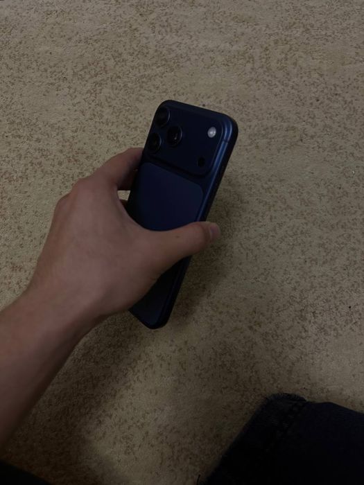 Продаю Iphone 17 Pro Max