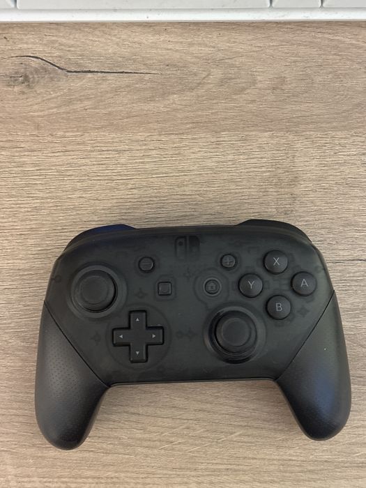 Nintendo Switch Pro Controler