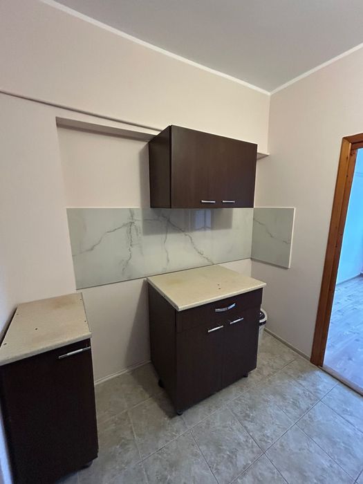 Chirie           GARSONIERA