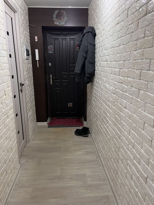 Сдам 2 комнатную