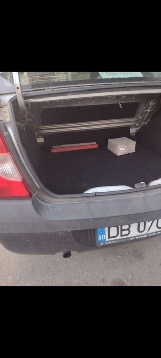 Vând Logan diesel