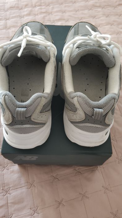 New Balance  530 -23,5 см стелка