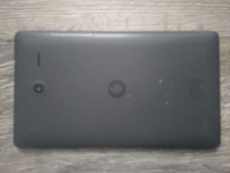 Vând tableta Vodafone
