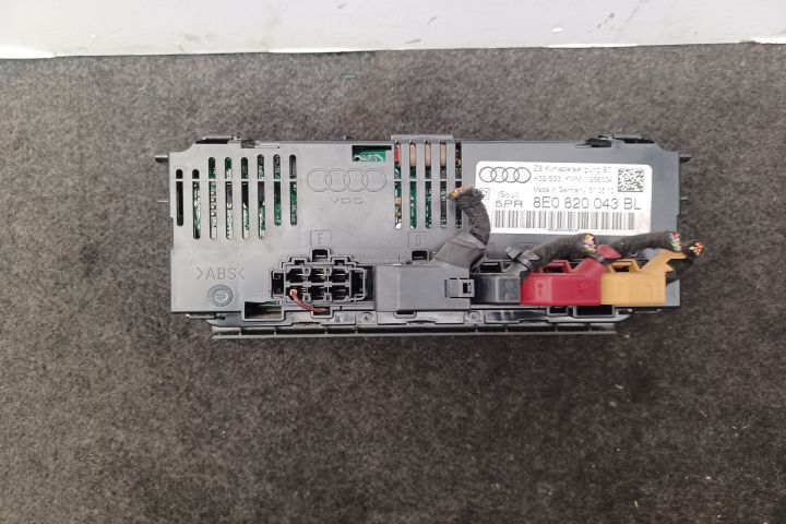 Comanda AC 8E0820043BL 8E0820043BL Seat Exeo prima generatie