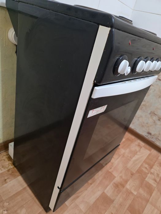 Продам электроплиту