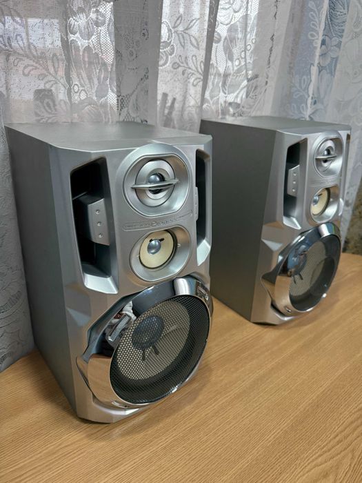 Boxe de raft,pe 3 cai-PIONEER-sunet de cristal,bass fantastic cu inalte bine definite !