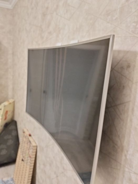 Продается телевизор