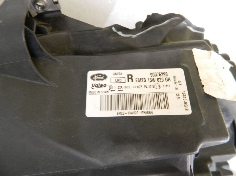 Far dreapta Ford S-Max Halogen LED cu lupa,  2015, 2016, 2017, 2018, 2019, cod origine EM2B-13W029-GH.