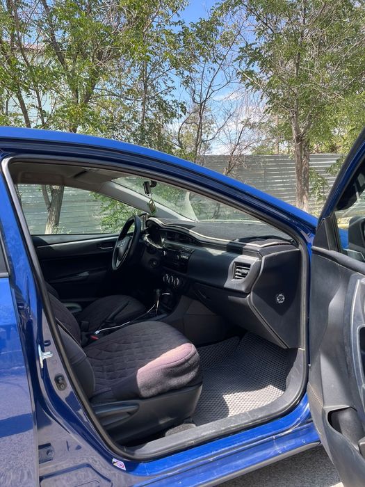 Тойота королла г/в ноябрь 2014