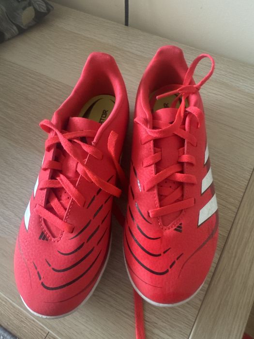 Pantofi sport copii cu crampoane nr 35