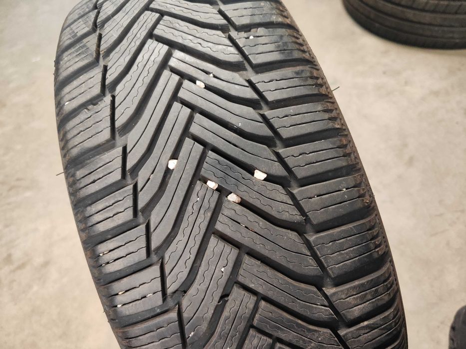 2бр.зимни гуми 215/55/17 Michelin