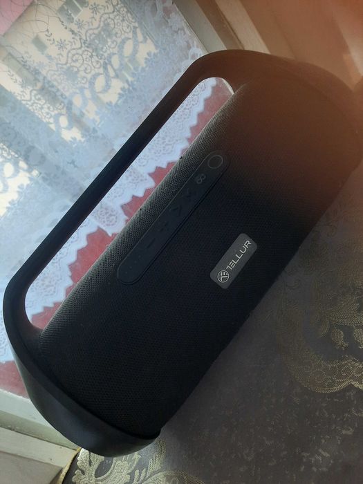 Boxă tellur pret accesibil