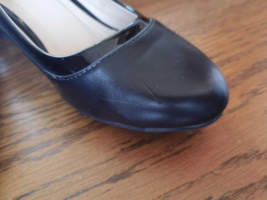 Дамски официални обувки н. 38