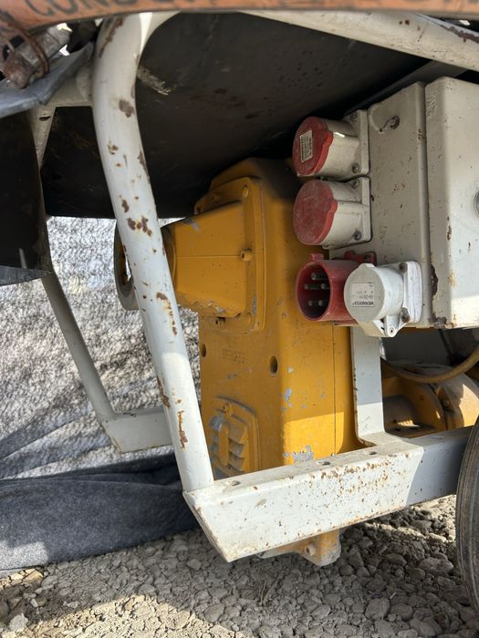 Masina de tencuit electrica pentru tencuiala mecanizata